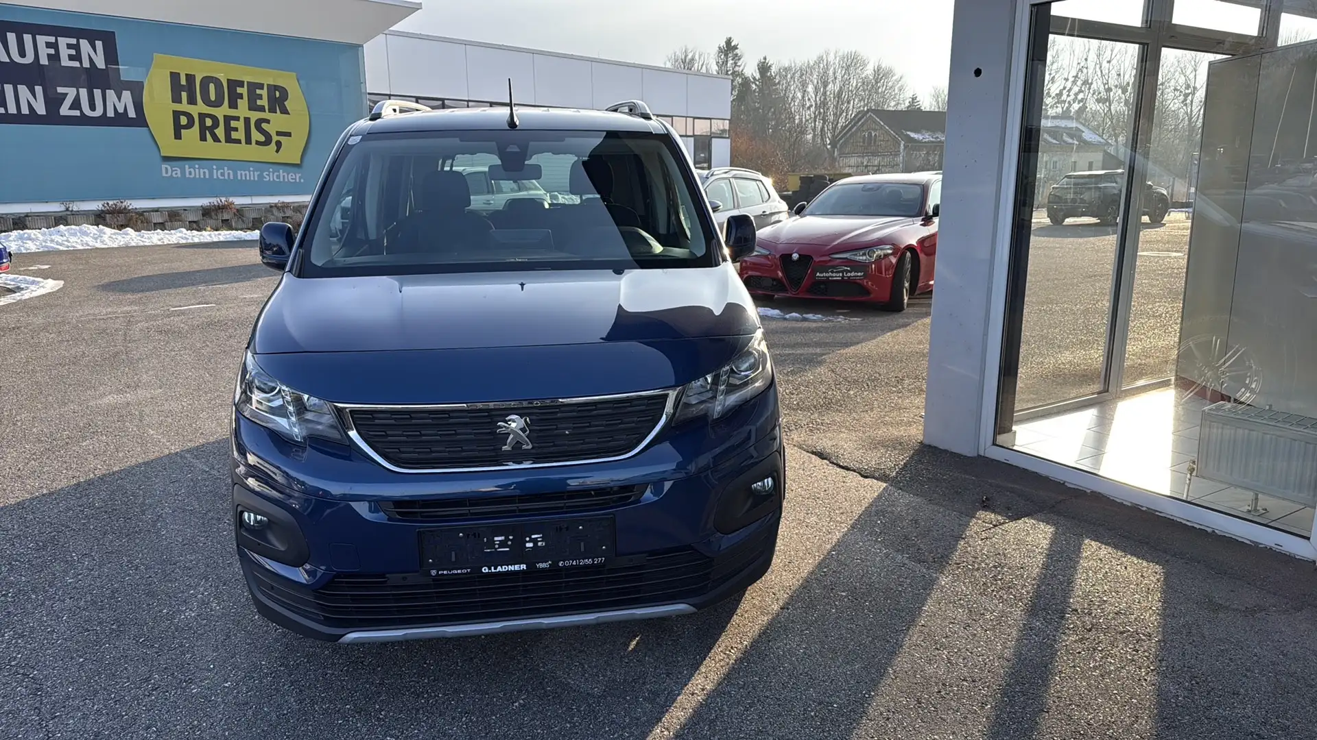 Peugeot Rifter Allure 1,5 BlueHDI 130 Blau - 2