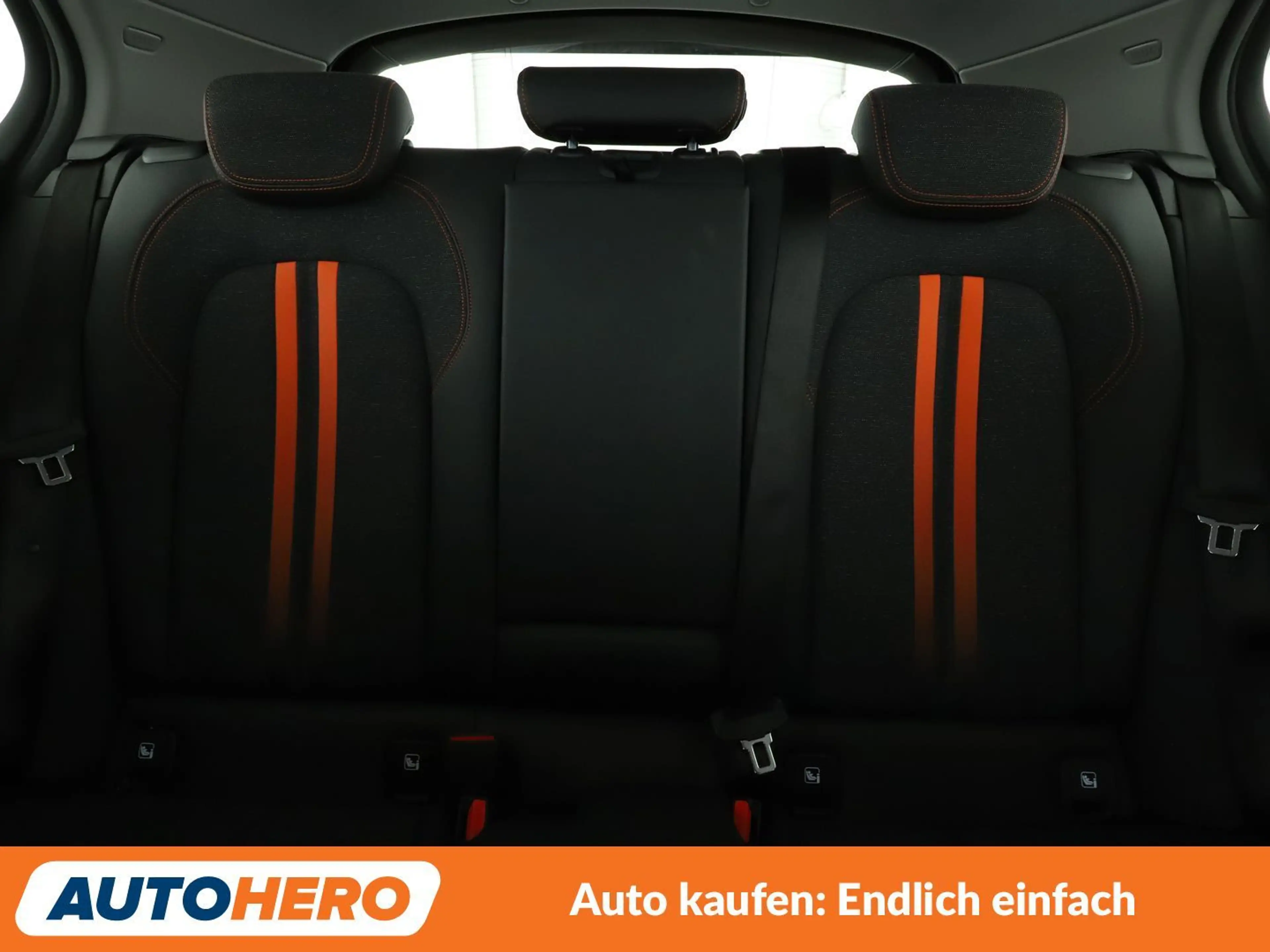 BMW 118 118i Sport Line Aut.*NAVI*LED*PDC*TEMPO*SHZ*LHZ* — photo 15