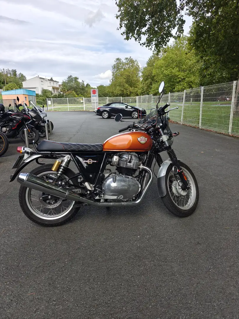 Royal Enfield Interceptor Orange - 1