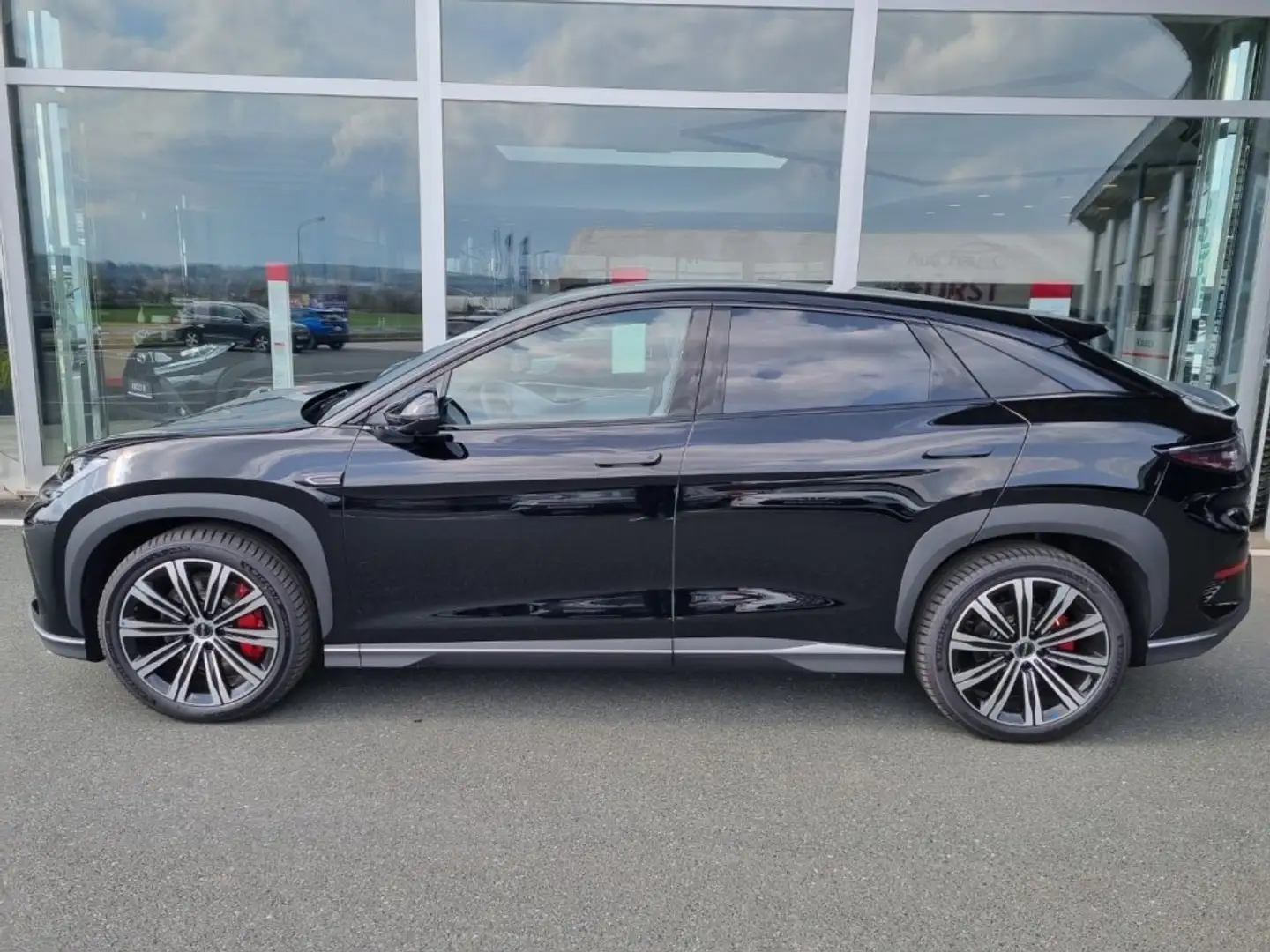 BYD Sealion 7 Excellence AWD Schwarz - 2