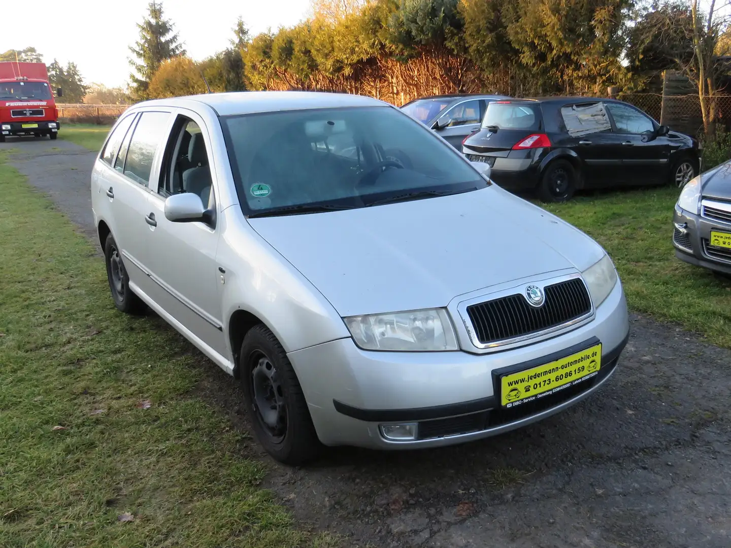 Skoda Fabia Fabia 1.4 Combi Comfort Silber - 1
