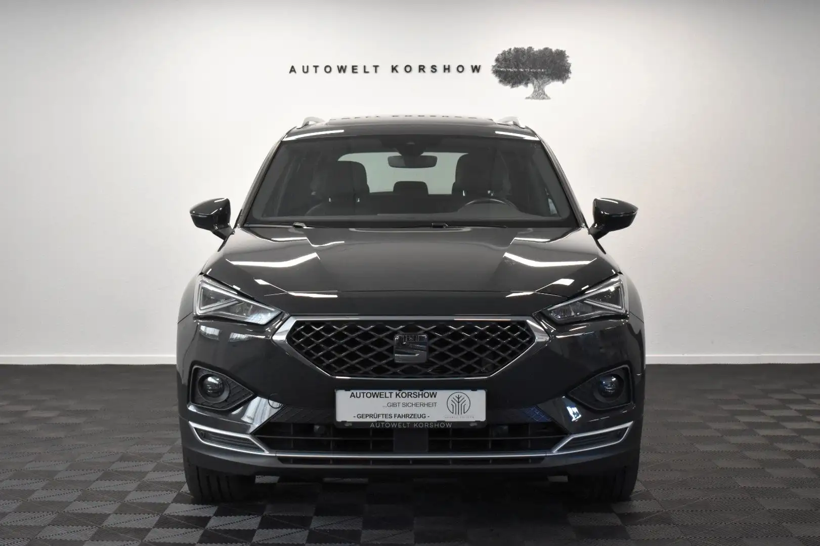 SEAT Tarraco Xcellence *KEYLESS *VIRTUAL *PANO *KAMER Grau - 2