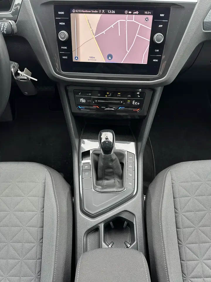 Volkswagen Tiguan 1.4 eHybrid DSG Life NAV+LED+AHK+ACC+1HD 12