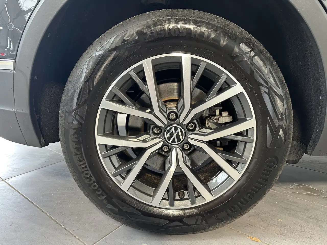 Volkswagen Tiguan 1.4 eHybrid DSG Life NAV+LED+AHK+ACC+1HD 3