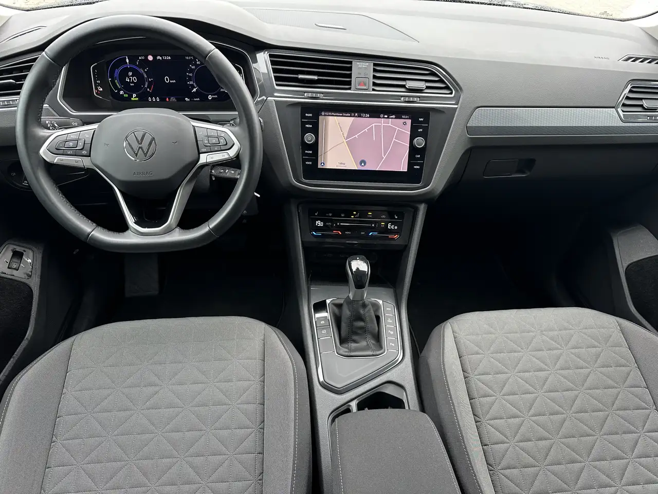 Volkswagen Tiguan 1.4 eHybrid DSG Life NAV+LED+AHK+ACC+1HD 11
