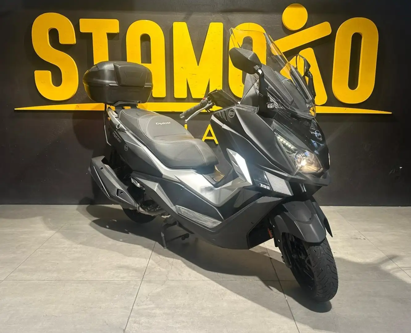 SYM Cruisym 300 e 4 Nero - 2