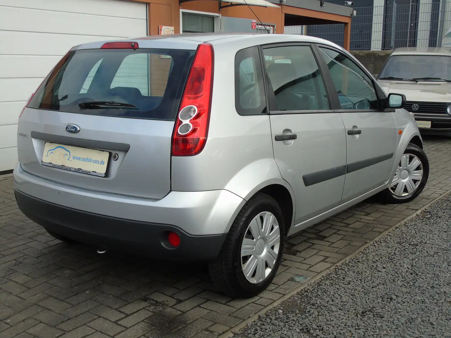 Ford Fiesta Ambiente*NEUE KUPPLUNG*TÜV NEU!*2 HAND*KLIMA... Argent - 1