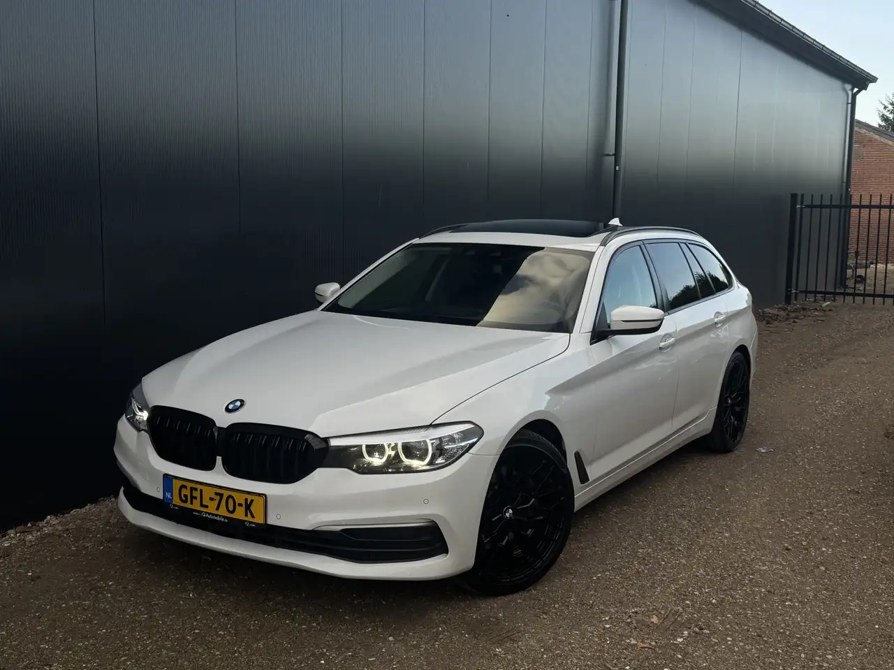 BMW 530