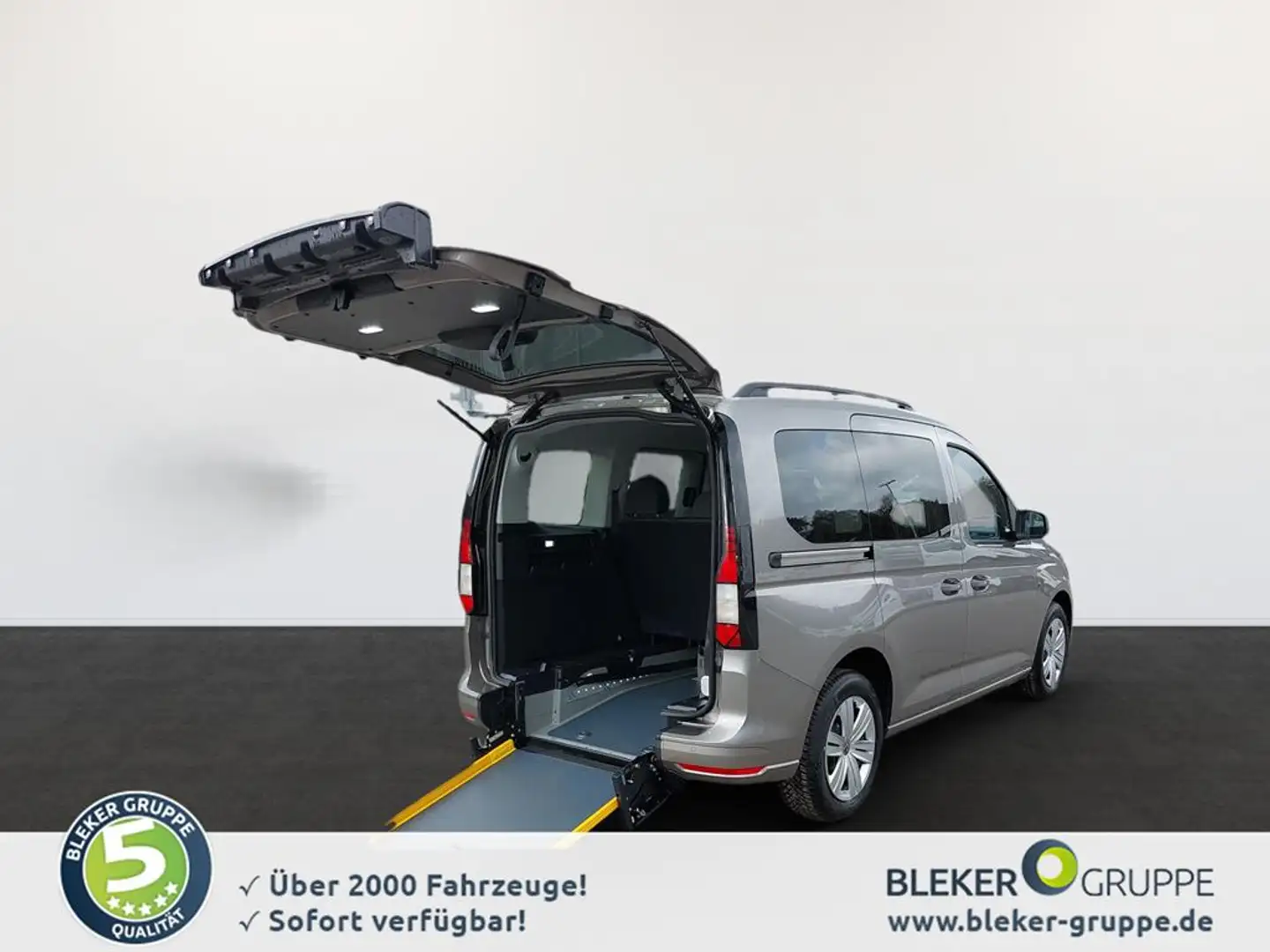 Volkswagen Caddy 2.0 TDI DSG Rollstuhlumbau Beige - 1