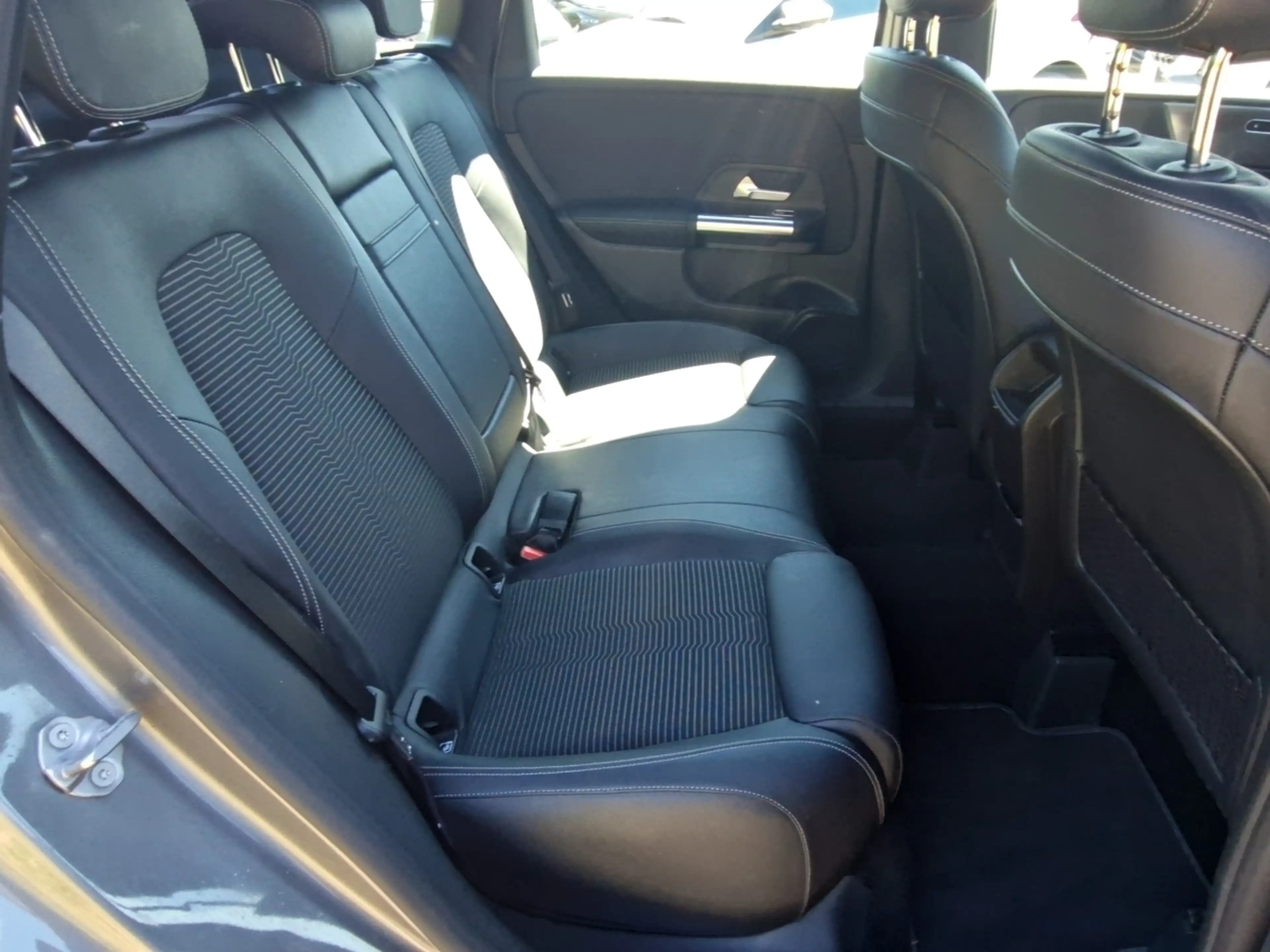 Mercedes-Benz B 220 Progressive 4Matic (190PS) Allrad/AHK — photo 12