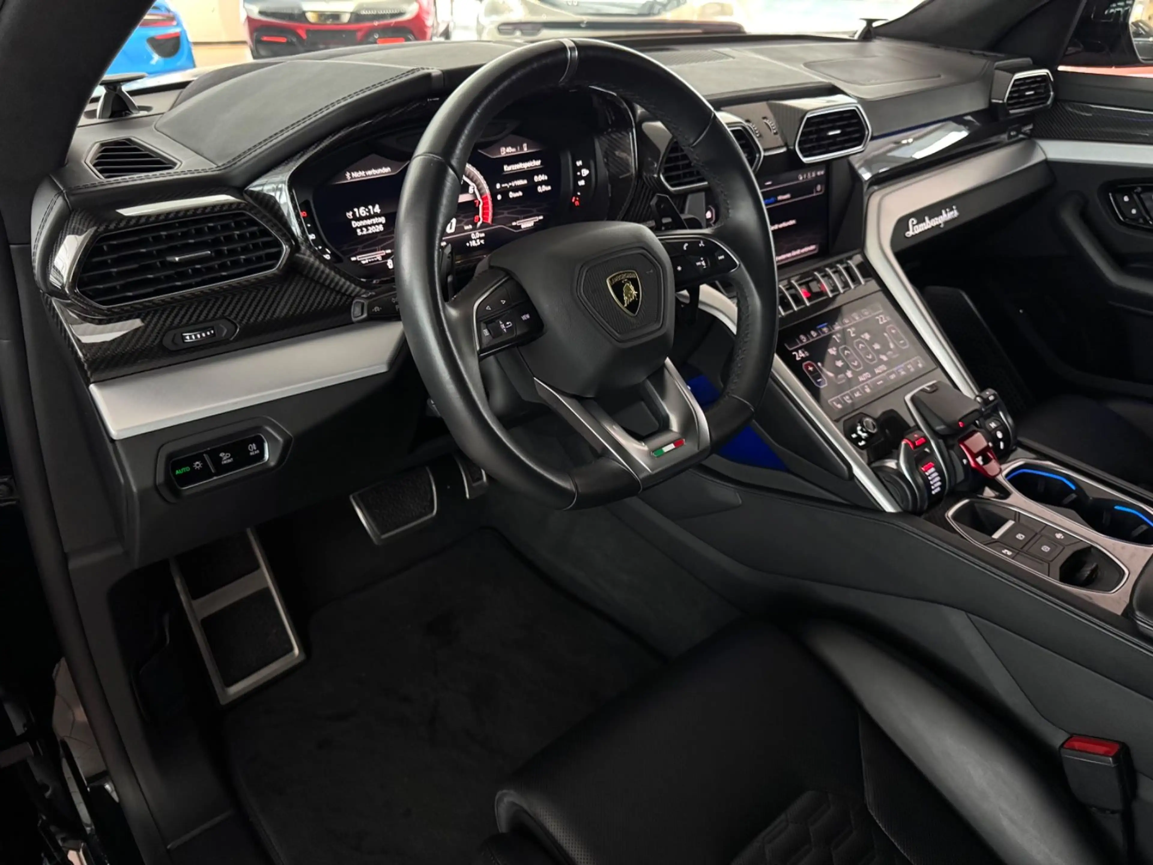 Lamborghini Urus ADAS/B&O/PANORAMA/NIGHTVISION — photo 15