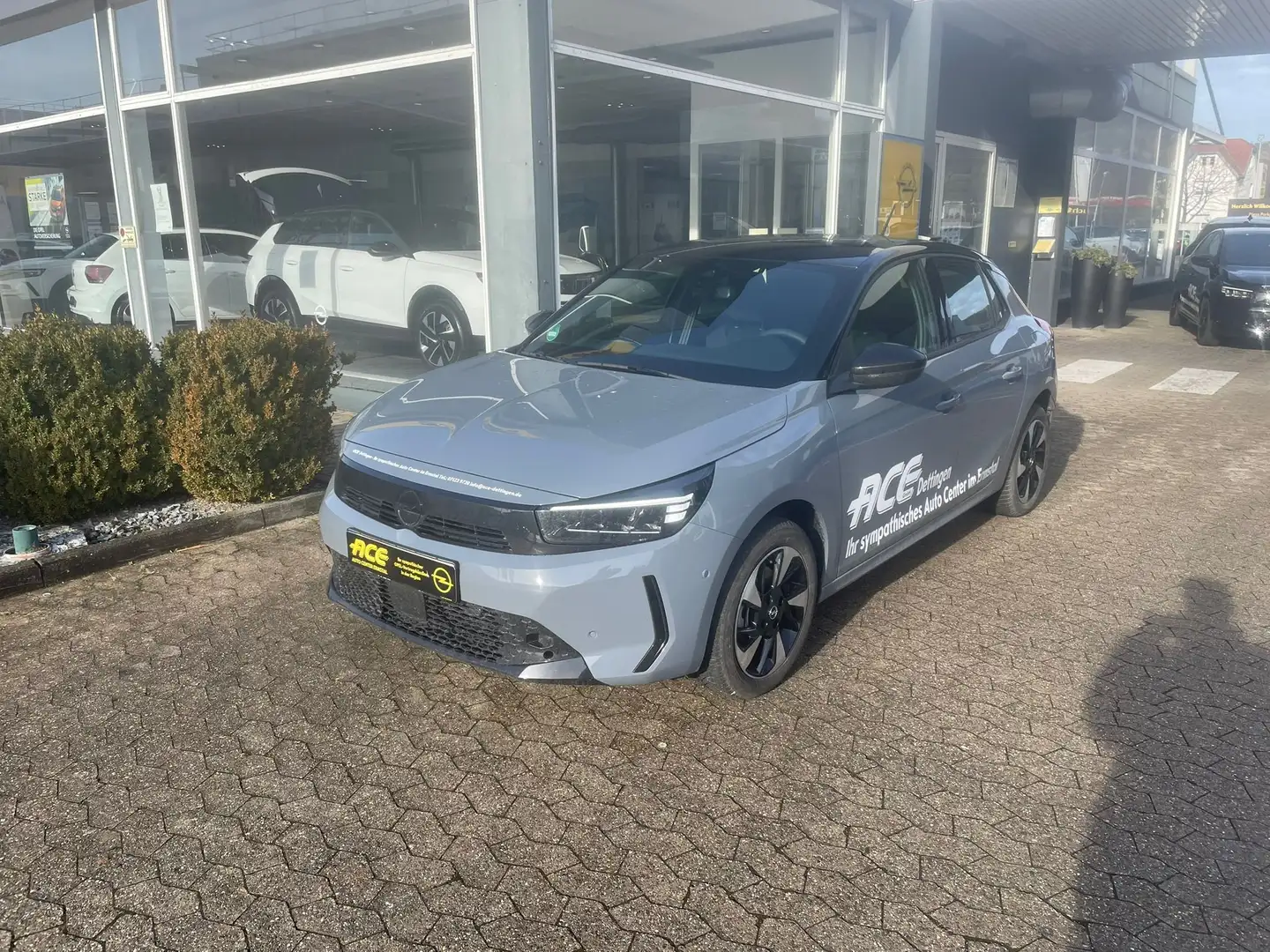 Opel Corsa-e GS*LongRange*Kamera*11KW-Charger* Grau - 1