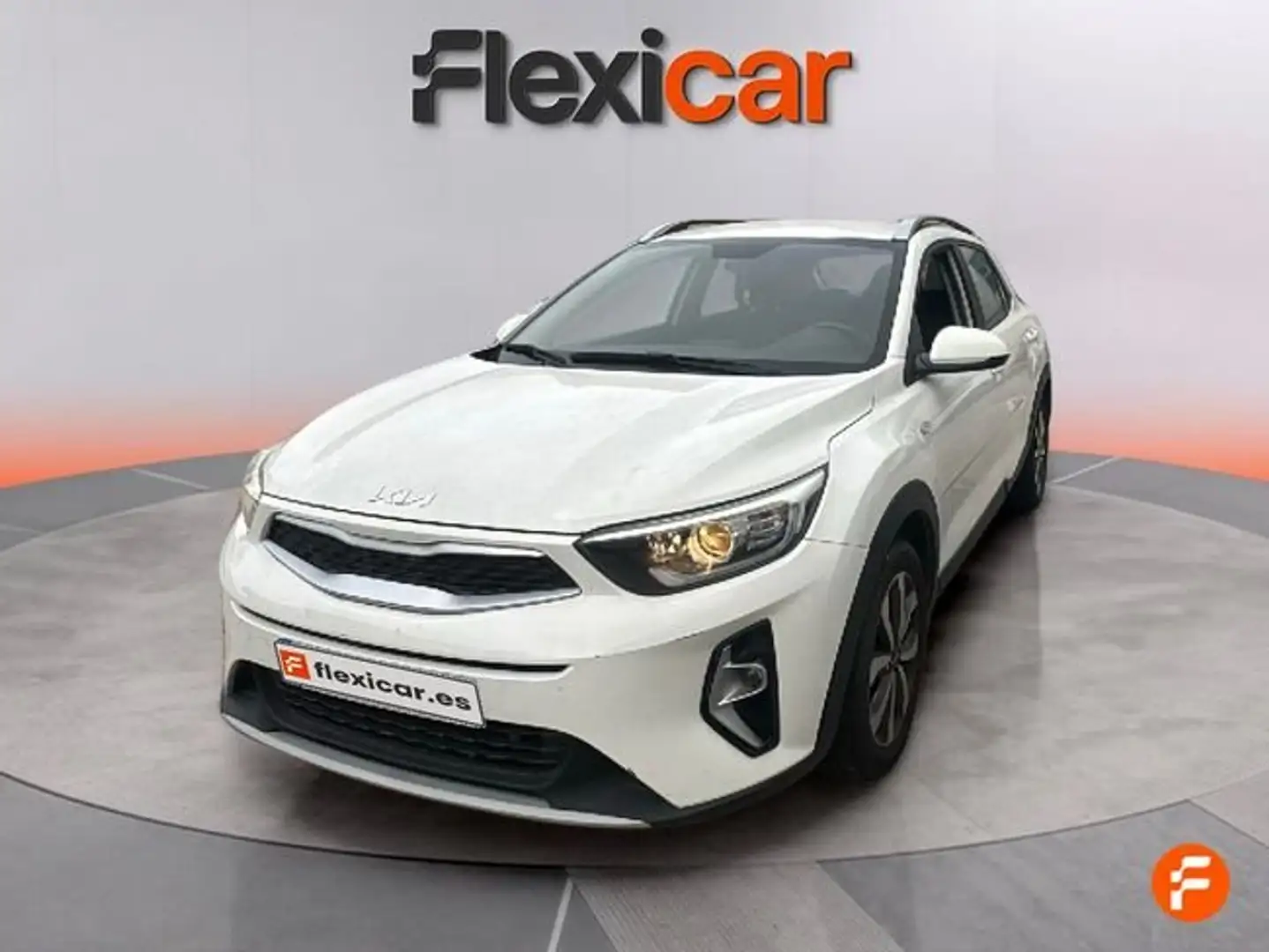 Kia Stonic 1.0 T-GDi 74kW (100CV) MHEV iMT Concept Blanco - 2