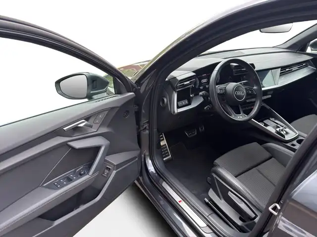 Audi A3 view 13