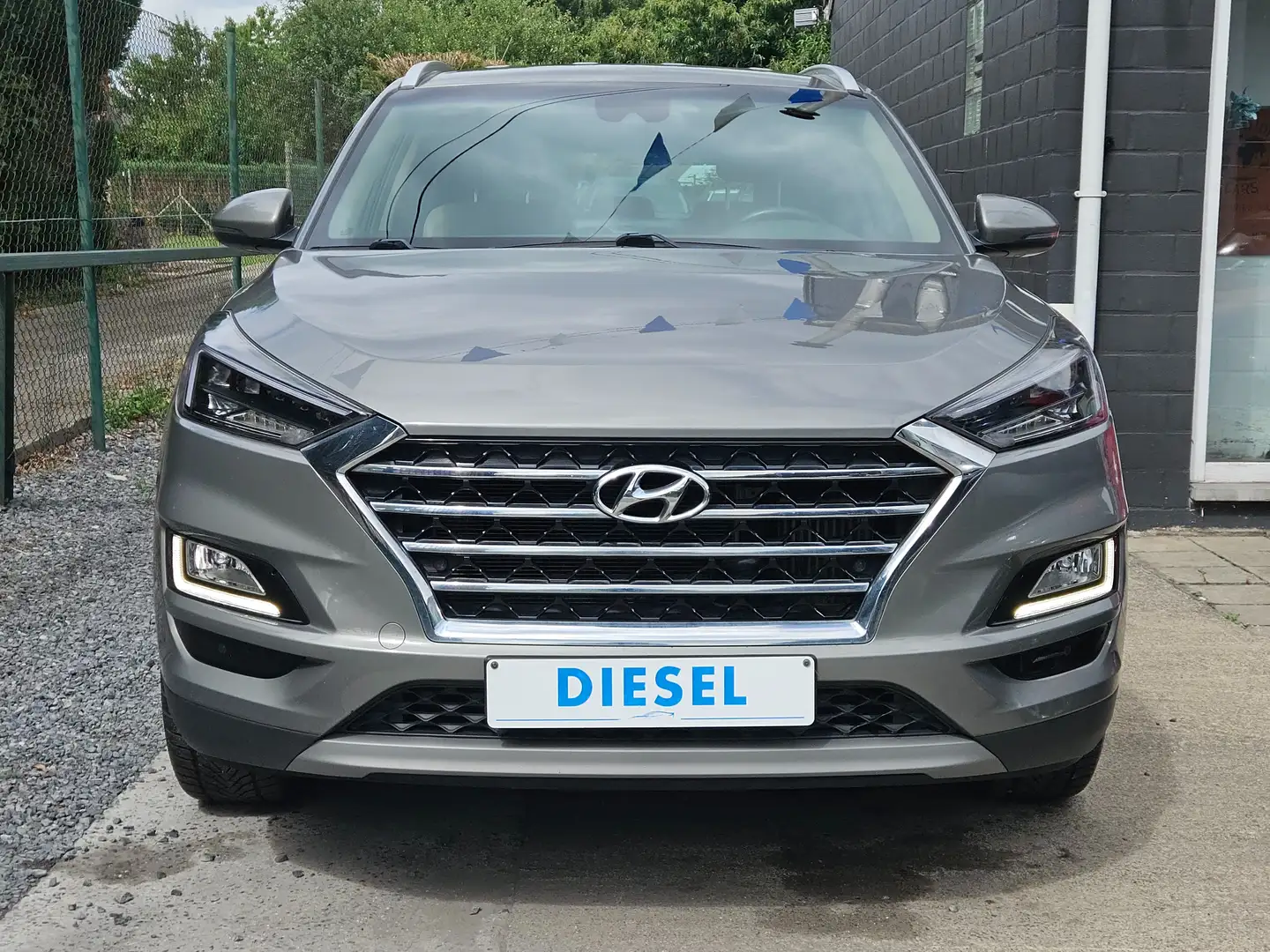 Hyundai TUCSON Tucson 1.6 CRDi Shine / FULL OPTION Gris - 2