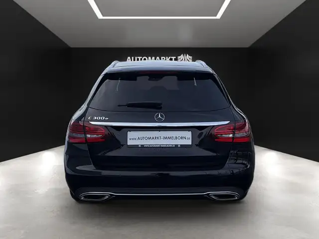 Mercedes-Benz C-Class view 10