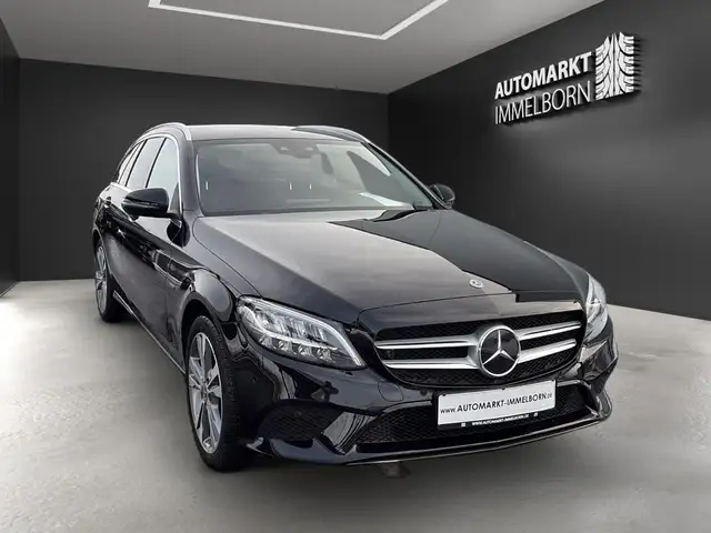 Mercedes-Benz C-Class view 2