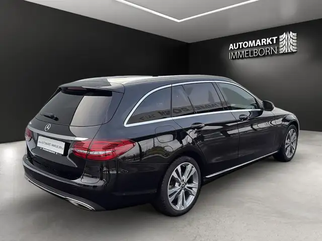 Mercedes-Benz C-Class view 7