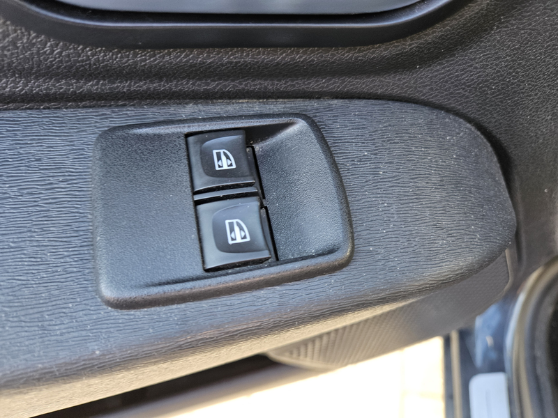 Dacia Lodgy 1.6 SCe Bi-Fuel Lauréate 5p. — photo 5