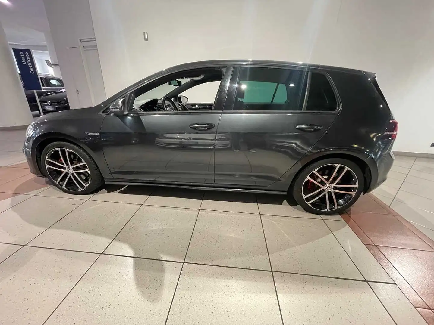 Volkswagen Golf 7ª serie GTD 2.0 TDI 5p. BlueMotion Technology Gris - 2