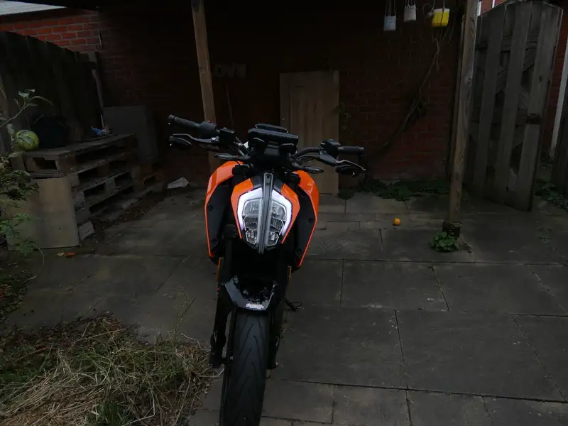 KTM 125 Duke - foto 4