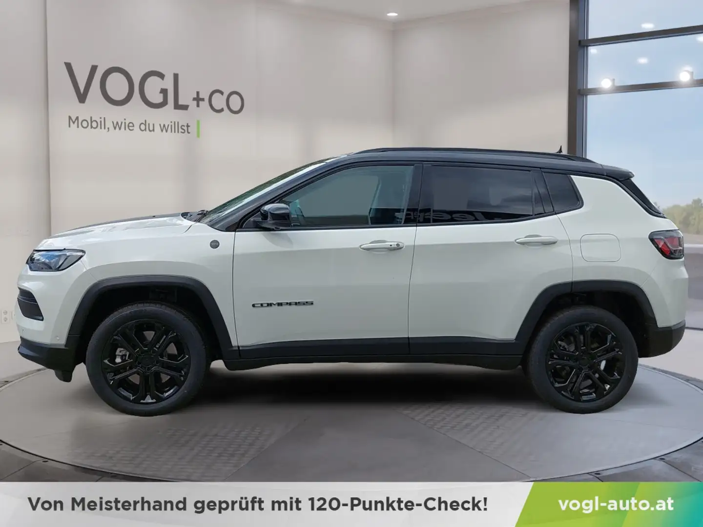 Jeep Compass PLUG-IN HYBRID 1,3 PHEV 240PS 4xe North Star Weiß - 2