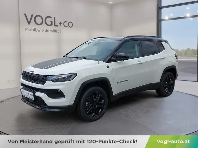 Jeep Compass PLUG-IN HYBRID 1,3 PHEV 240PS 4xe North Star