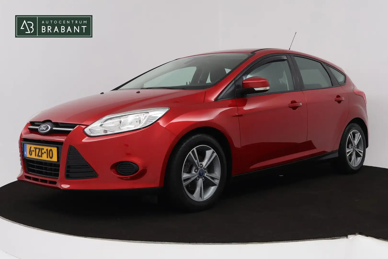 Ford Focus 1.0 EcoBoost Edition (TREKHAAK, PARKEERSENSOREN CR Rood - 1
