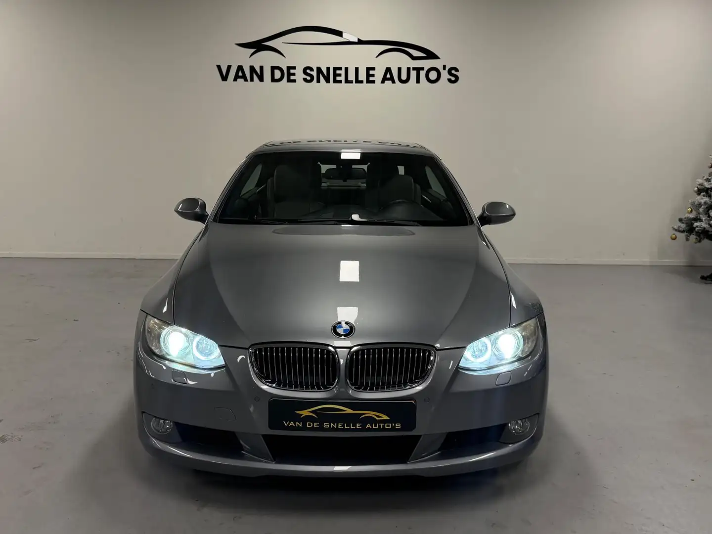 BMW 335 3-serie Cabrio 335i BIXENON/LEER/TOPAUTO Grau - 2