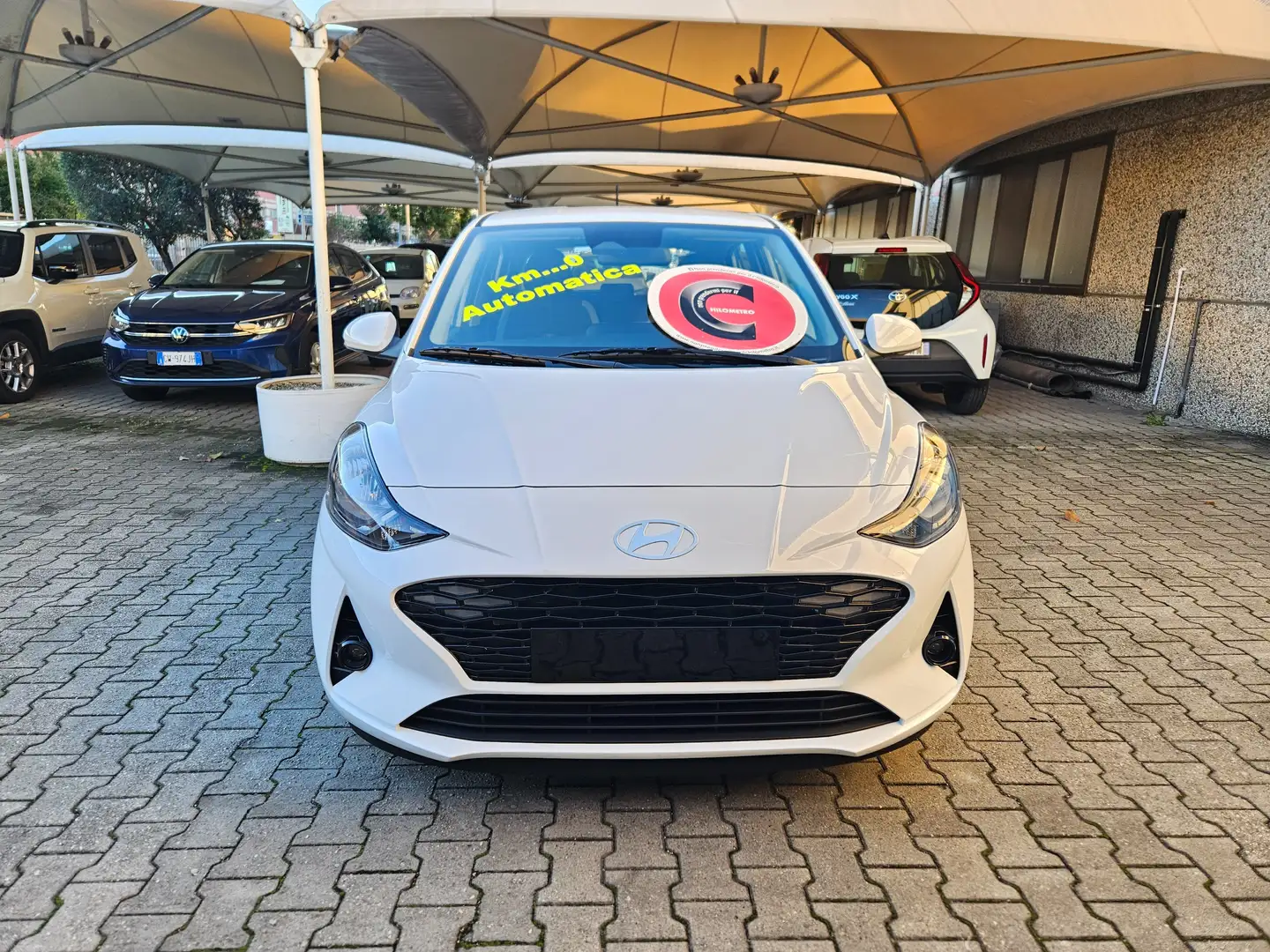Hyundai i10 1.0 MPI 63 CV CONNECTLINE AUTO KM0 Bianco - 2