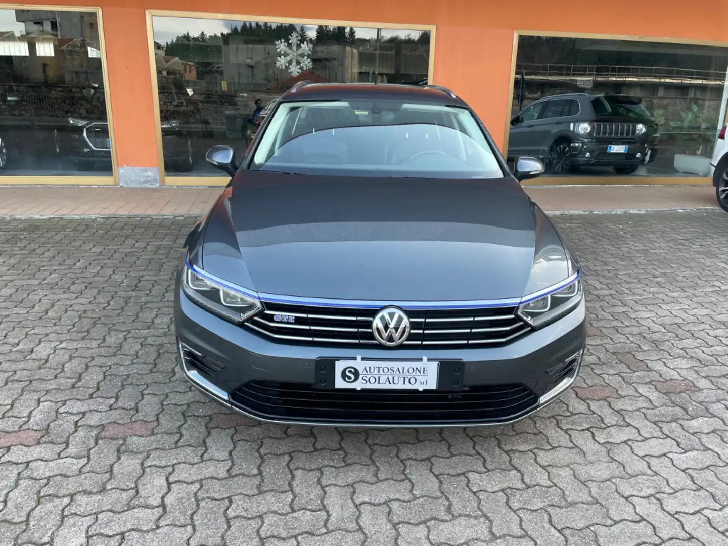 Volkswagen Passat Variant 1.4 GTE DSG Plug-In-Hybrid Grau - 2