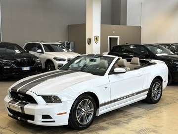3.7 V6 Cabrio Automatica