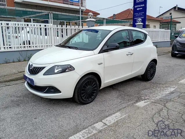 Lancia Ypsilon Ypsilon 1.2 Silver Gpl 69cv 5 posto