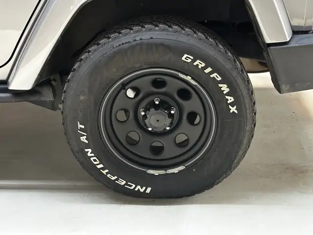 Jeep Wrangler view 10