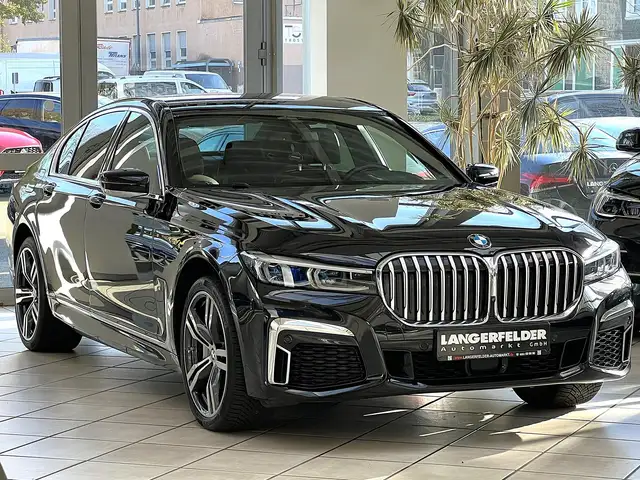 BMW 745 745e M Sport|LASER|FOND-ENTERT|HUD|HARMANK|MASSAGE