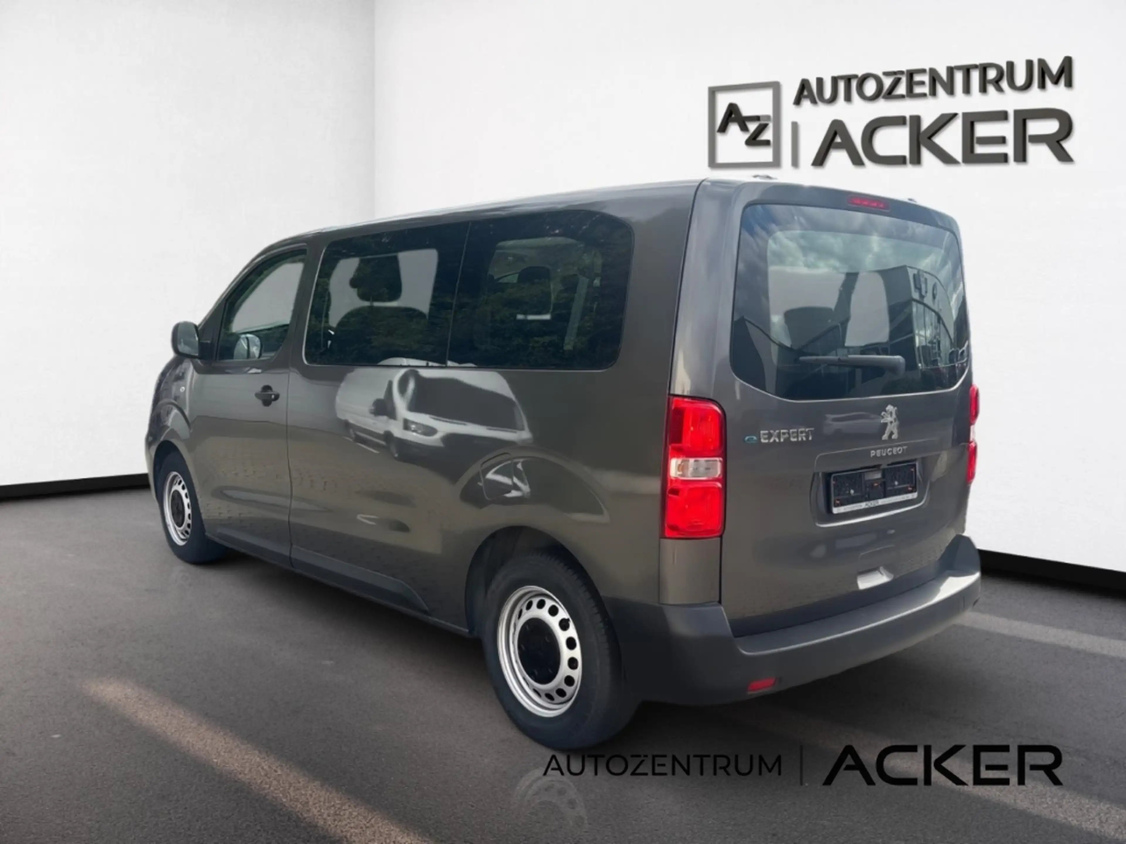 Peugeot Expert Kombi L2 Elektro 75kWh 360Kam/9-Sitzer — photo 5