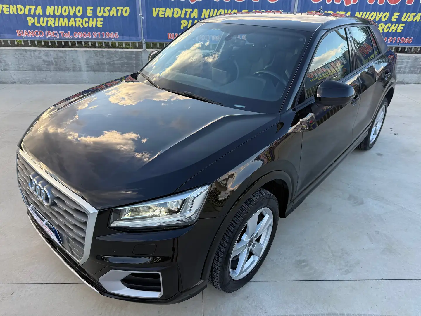 Audi Q2 Q2 1.6 tdi Sport GARANZIA IVA ESP Nero - 2