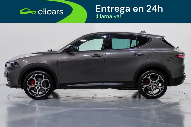Alfa Romeo Tonale view 8