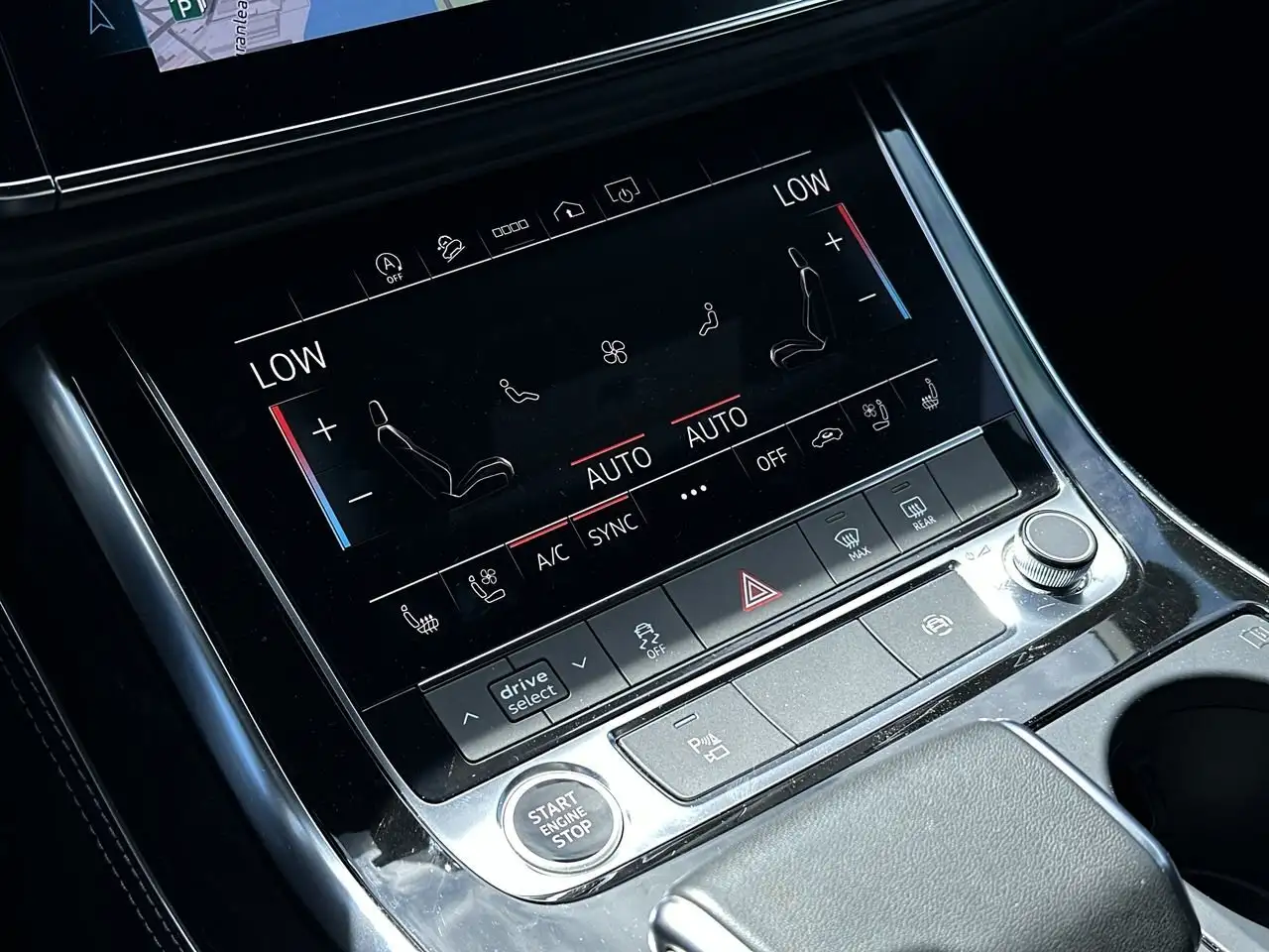 Audi Q8 снимка Audi Q8