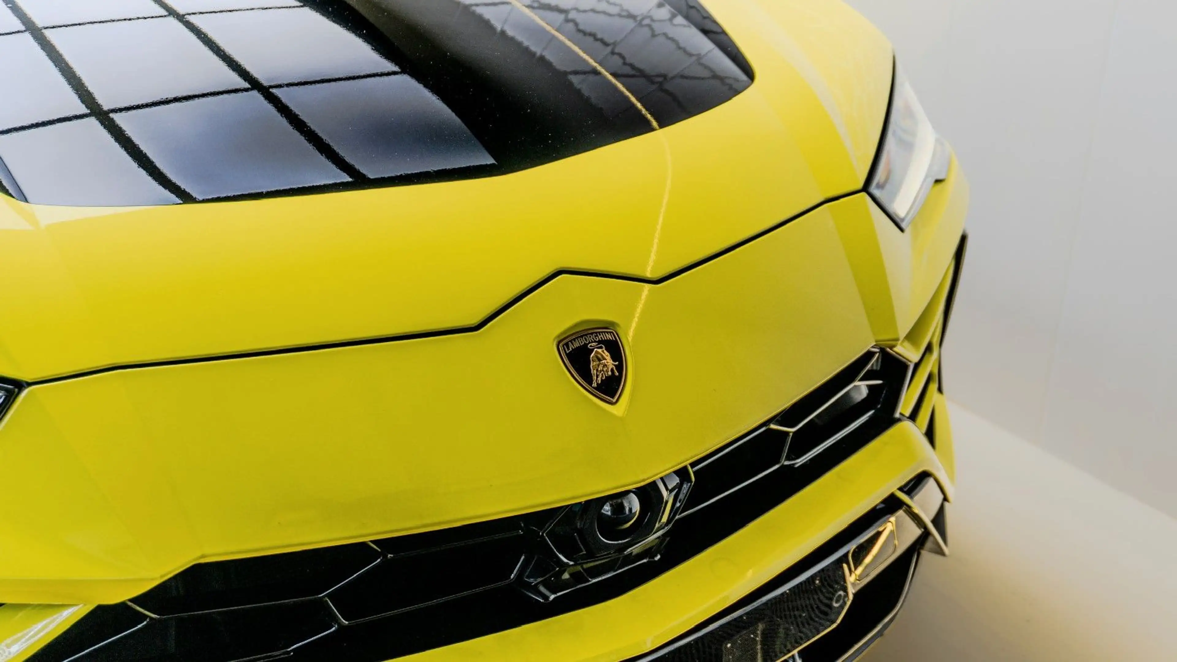 Lamborghini Urus URUS 4.0 V8 CARBON/PANO/360/HUD/23*/ALCANTARA — photo 5