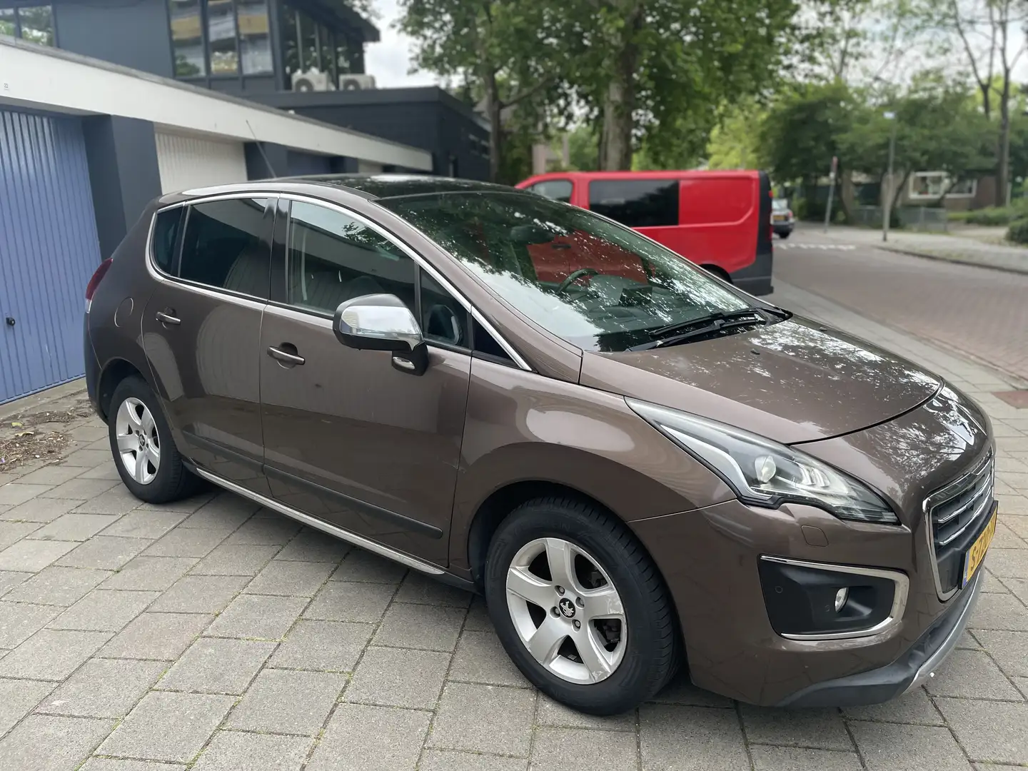 Peugeot 3008 1.6 THP Crossway Nap Pano/Navi/ Airco/Halfleder Bruin - 2