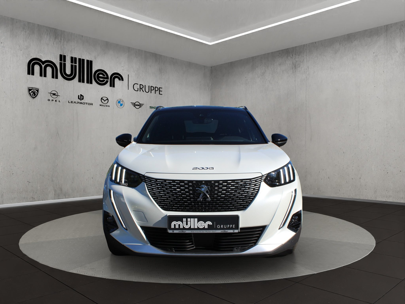 Peugeot e-2008 GT — photo 3