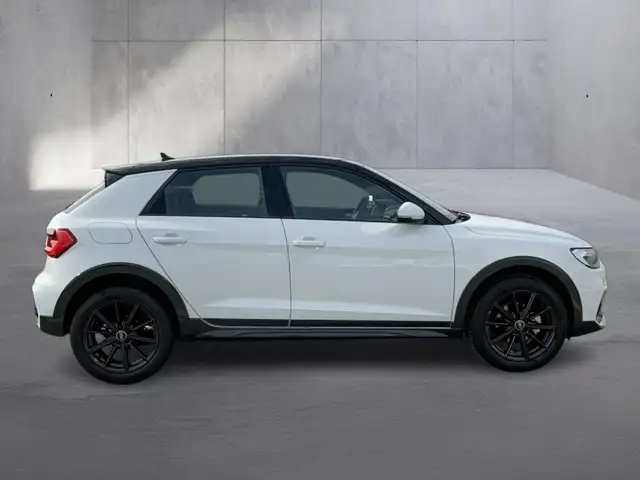 Audi A1 view 6