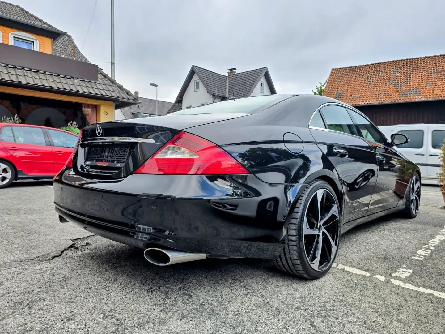 Mercedes-Benz CLS 500 *Luftfahrwerk*Harman Kardon* Schwarz - 1