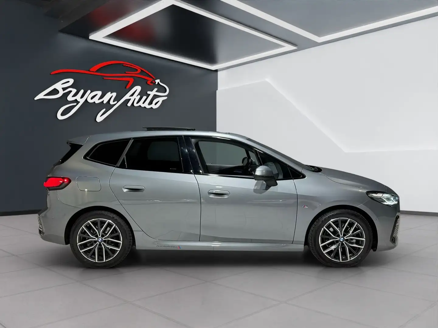 BMW 220 i Active Tourer mhev 48V Msport auto - 1