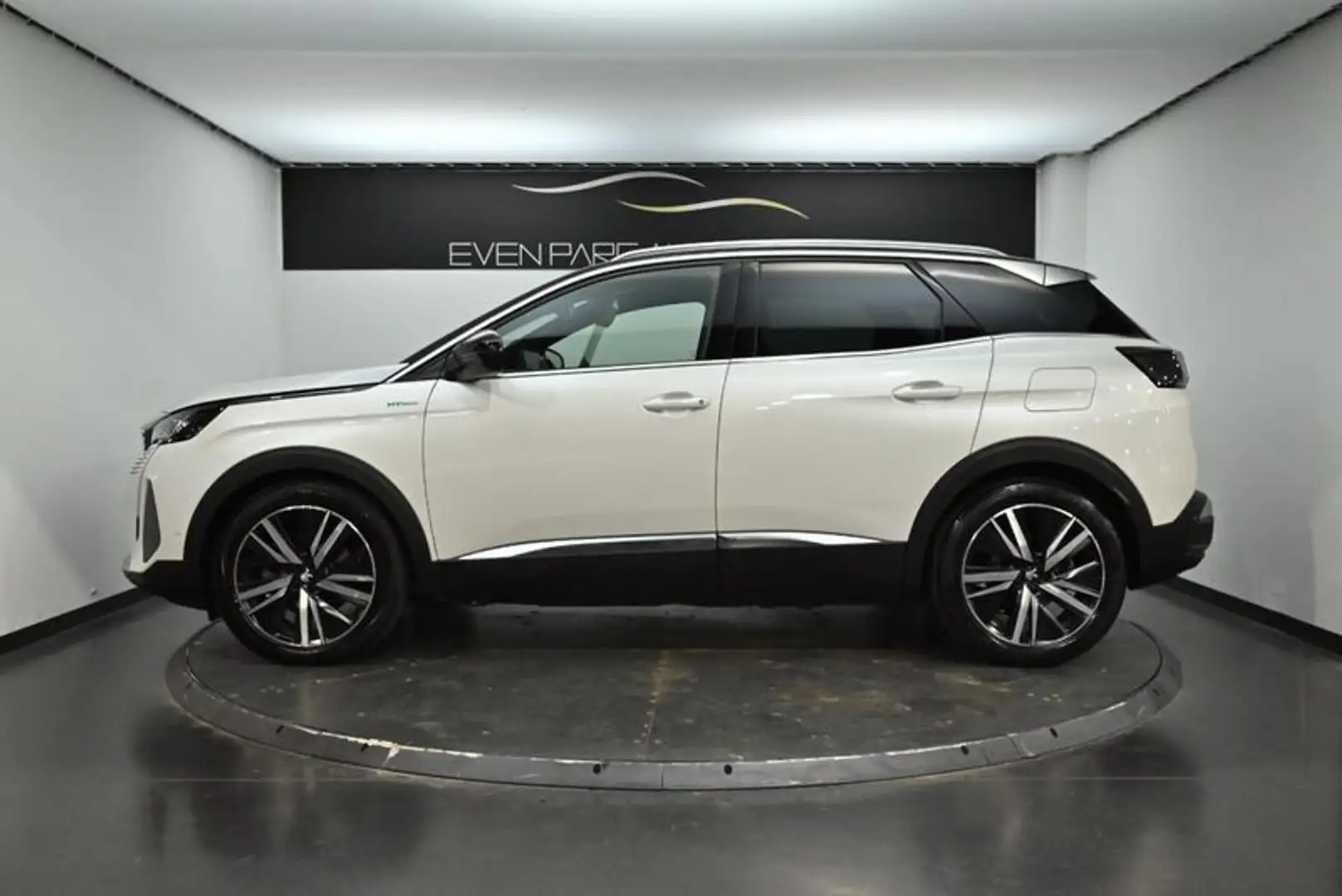 Peugeot 3008 Hybrid 225 e-EAT8 GT Pack - 2
