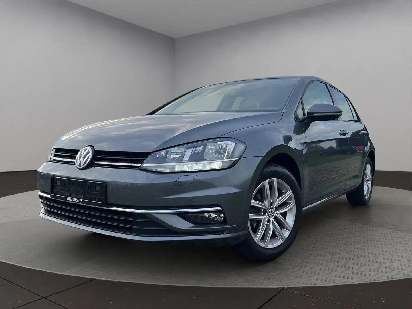 Volkswagen Golf 7 Lim. Comfortline/ACC/NAVI/CarPlay Gris - 1