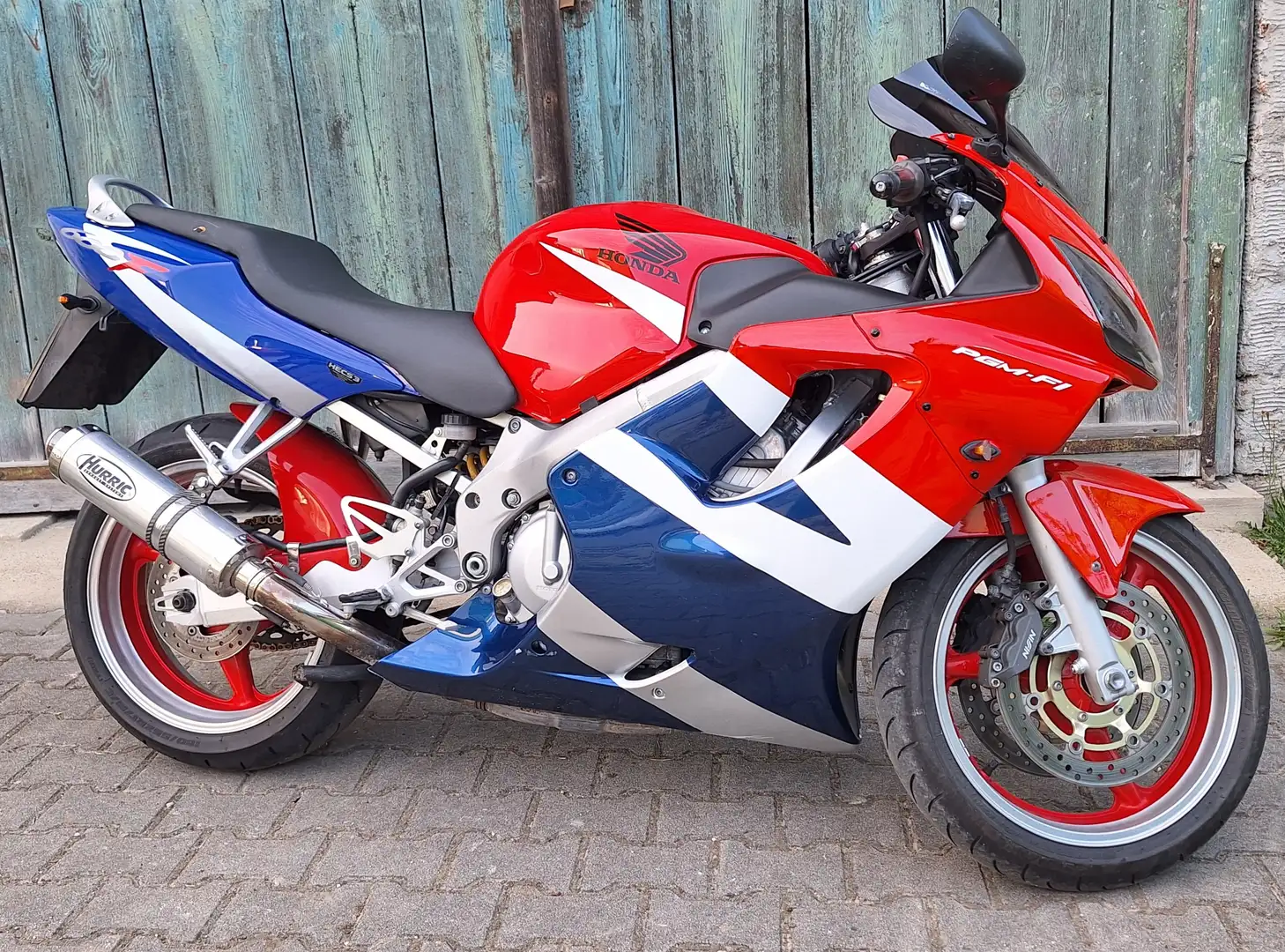 Honda CBR 600 600F4i PC35 Rouge - 1