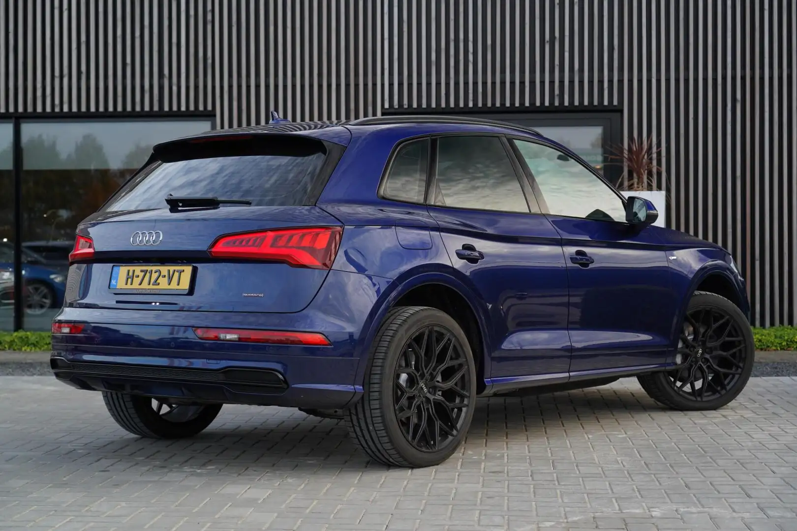 Audi Q5 50 TFSI e Quattro S Edition | Stoelverwarming | Cr Blauw - 2