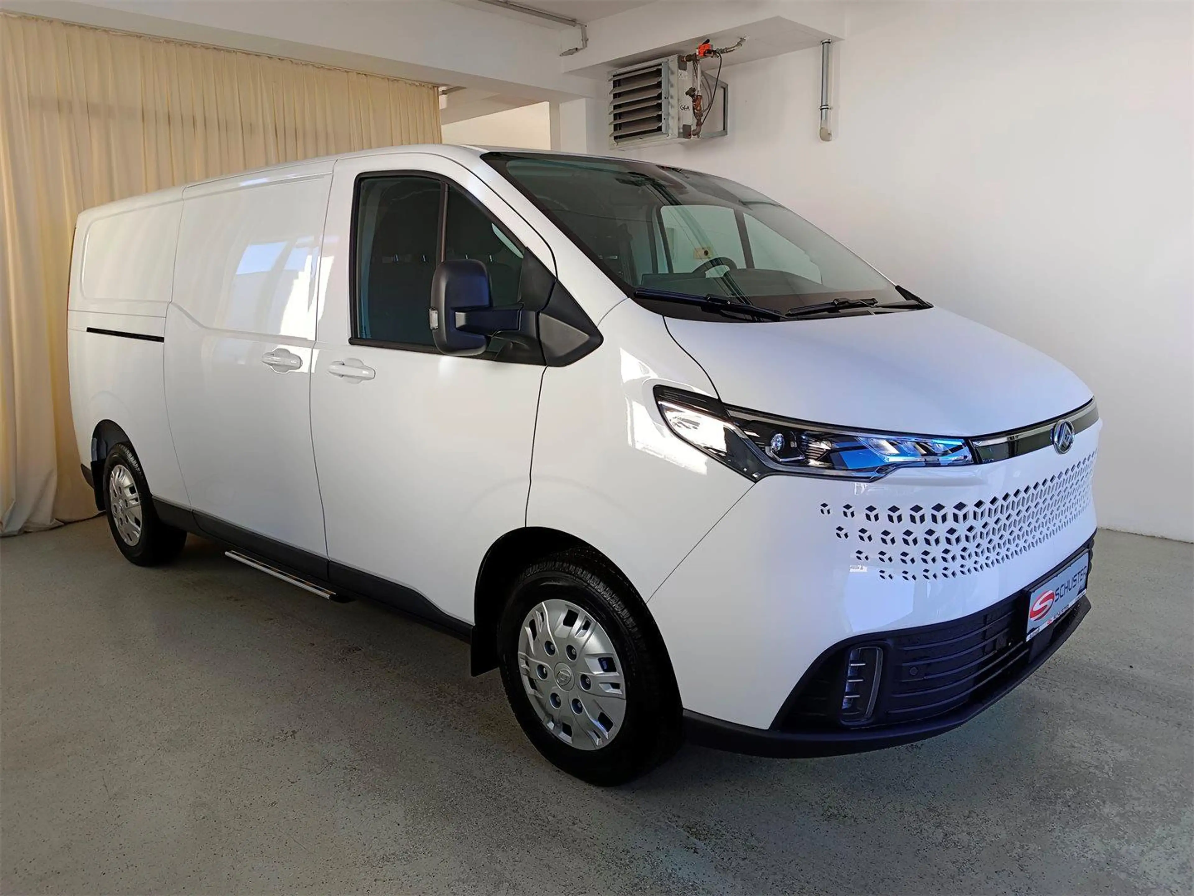Maxus Deliver 7 *L2H1*